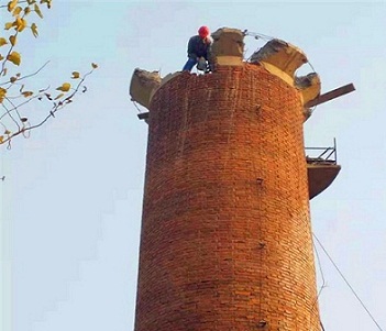 貴州水塔拆除施工安全防范