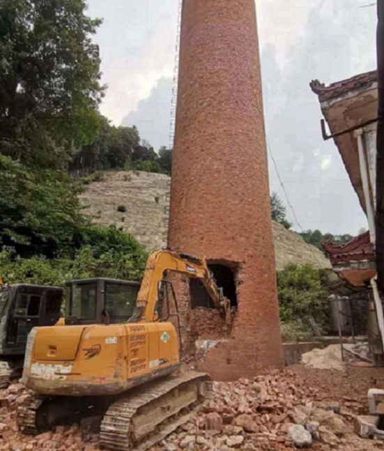 臨江煙囪人工拆除的注意點