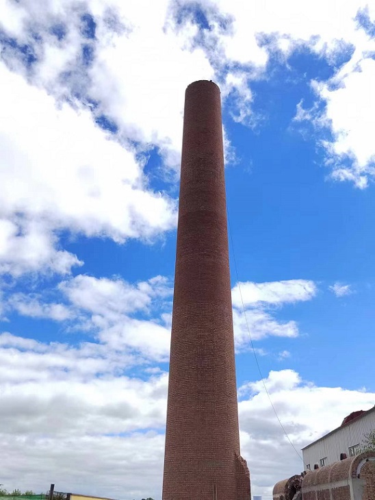 涼山水塔拆除:技術(shù)高超,經(jīng)驗(yàn)豐富的專業(yè)之選